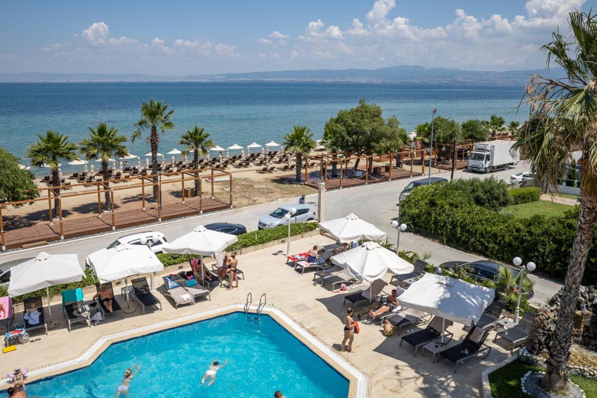 Santa Beach Hotel Agía Triás Exterior foto